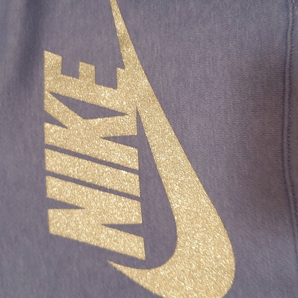 Girls Nike Pullover Hoodie - Picture 2 of 4